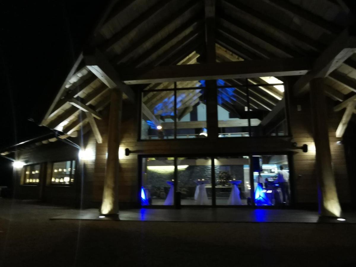 Hotel Koliba Na Vrsku Bytca Exterior foto